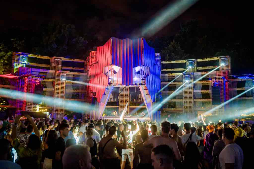 Új elektronikus zenei helyszínnel várja idén a közönséget a Sziget fesztivál
